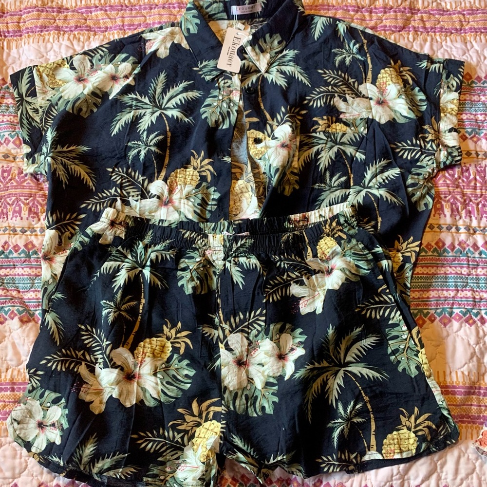 Women's lounge outfit